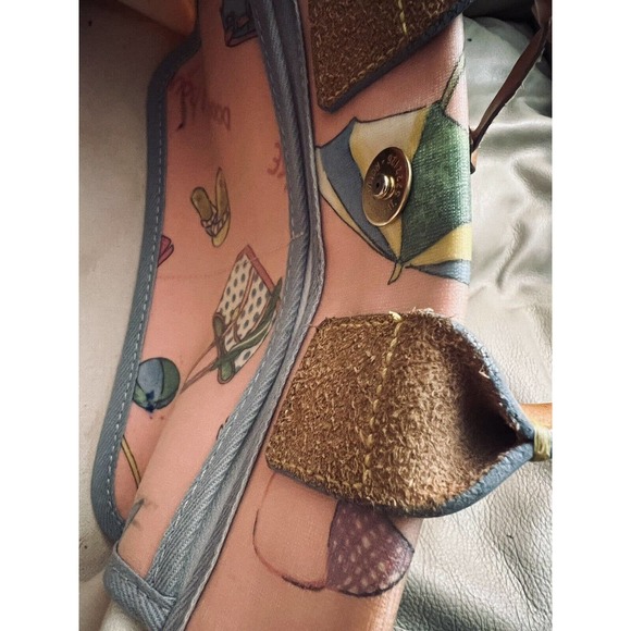 Dooney and Bourke MIAMI Beach Design Coated Canvas Handbag RETIRED - Picture 7 of 11